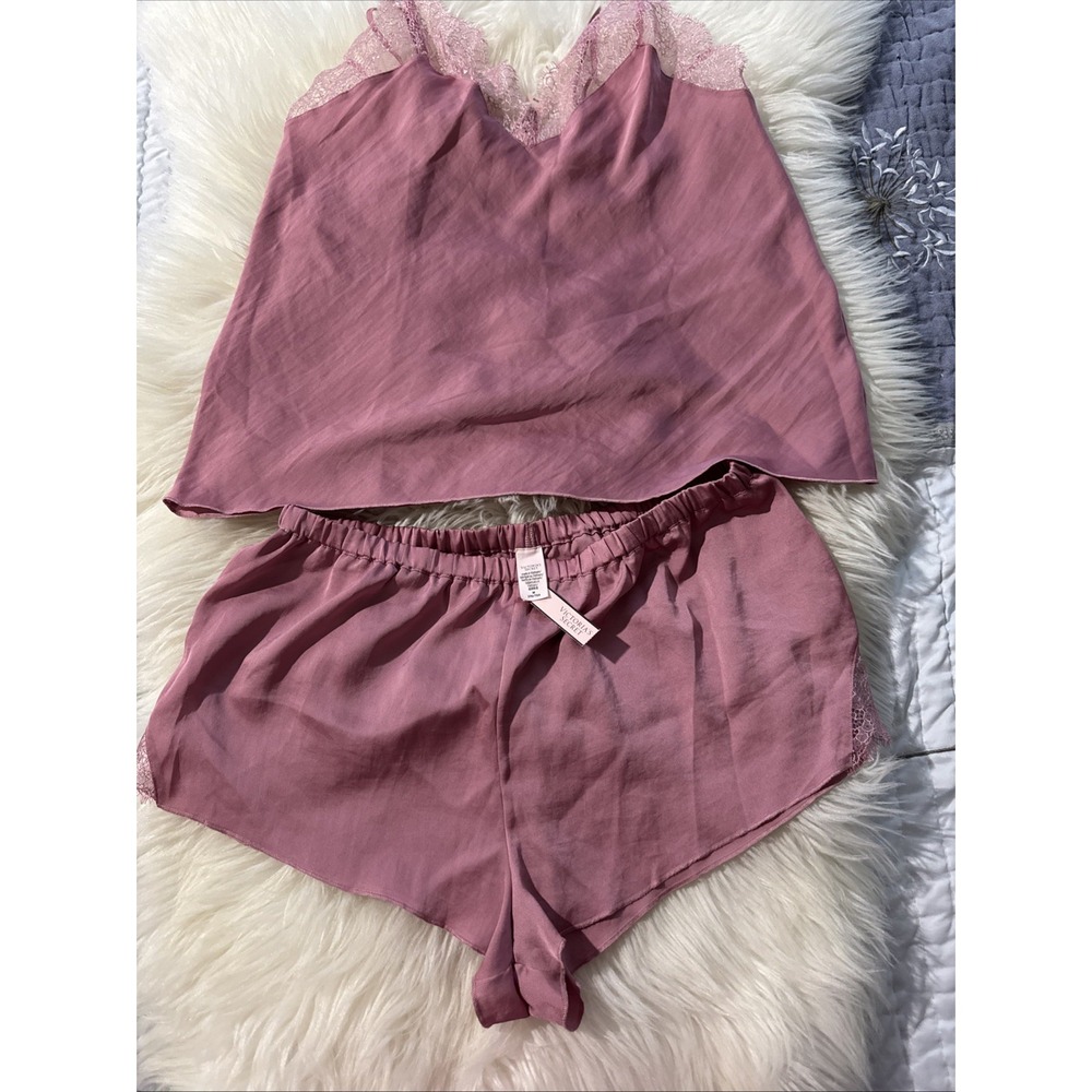 Victoria's Secret satin and lace cami pajama set M NWT Shorts Top Y2K Pink Tag